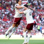 Zagueiro marca, e Arsenal vence Manchester United pela Premier League