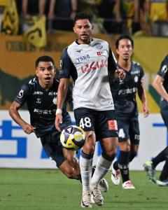 Val Soares, volante que deve jogar pelo América em 2026