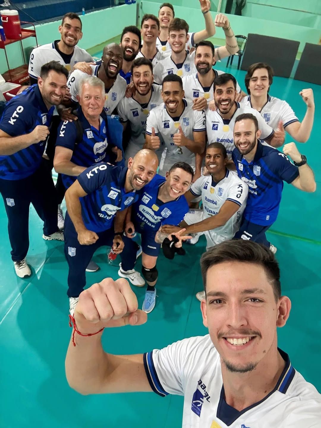 Itambé Minas domina, vence Monte Carmelo e segue 100% no Campeonato Mineiro