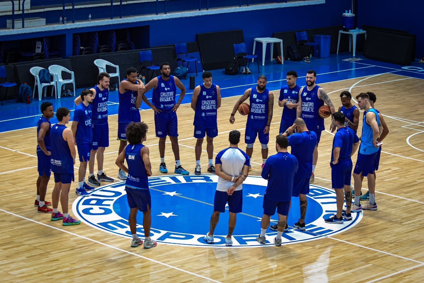 Horário e onde assistir ao vivo Cruzeiro x Corinthians, pelo NBB