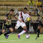 Volta Redonda goleia Atlético-GO em casa e alivia pressão na Série B