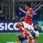 Coritiba e CRB empatam sem gols em duelo truncado pela Série B