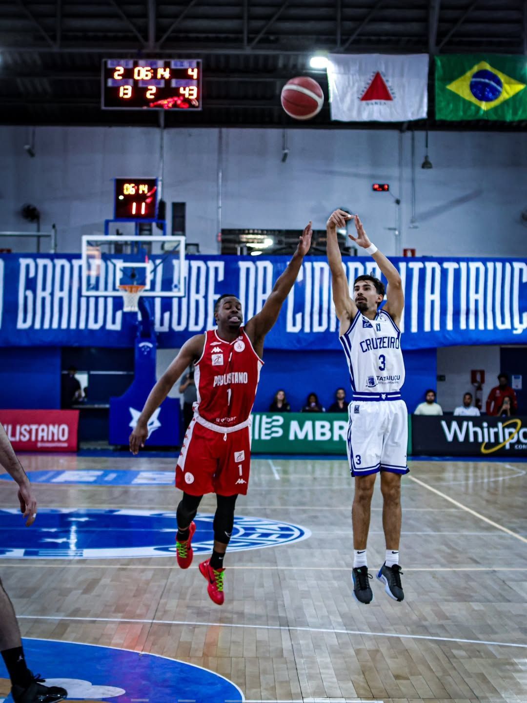 Cruzeiro Basquete é dominado desde o início e perde para o Paulistano pelo NBB