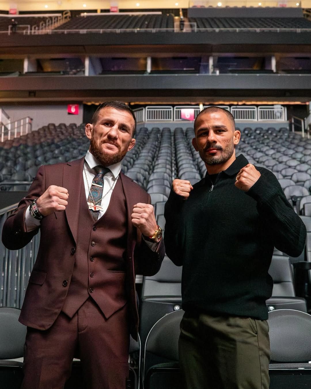UFC 323: Pantoja e Merab defendem cinturões no último evento numerado do ano; veja card