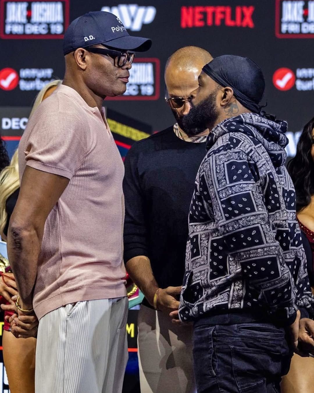 Anderson Silva no ringue contra campeão do UFC: horário e onde assistir à luta de boxe
