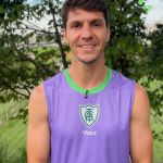 Jogador mais longevo do elenco, meia reage à renovação de contrato com o América