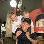 Esposa de Arana se emociona e agradece ao Atlético em despedida: ‘Embarga a voz’