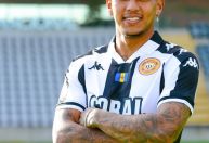 Multicampeão pelo Palmeiras, ex-Cruzeiro é anunciado por clube que formou CR7