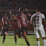 Pouso Alegre vence Itabirito e segue 100% no Campeonato Mineiro