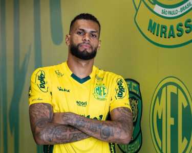 Rodrigues, ex-Cruzeiro, foi anunciado como reforço do Mirassol
