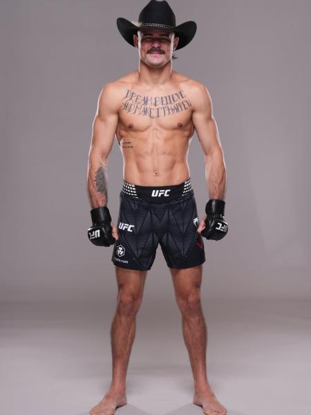 Diego Lopes, lutador brasileiro do UFC
