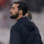 Técnico do Real Madrid sai em defesa de Vini Jr. e outros 'medalhões' após tropeço