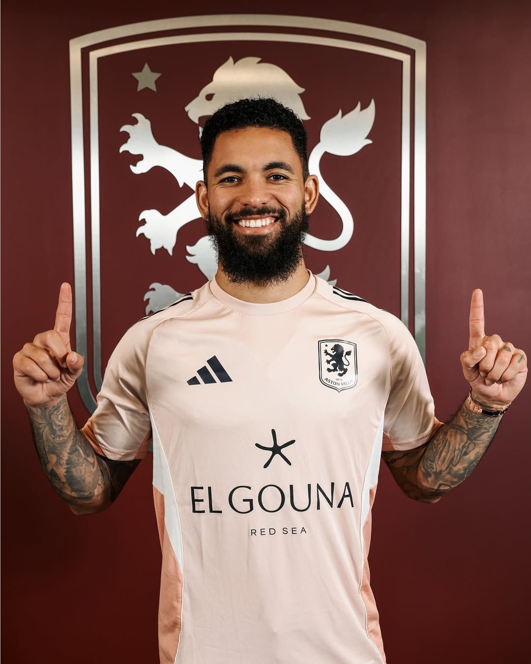 Cria do Vasco é anunciado como reforço de clube 'sensação' da Premier League