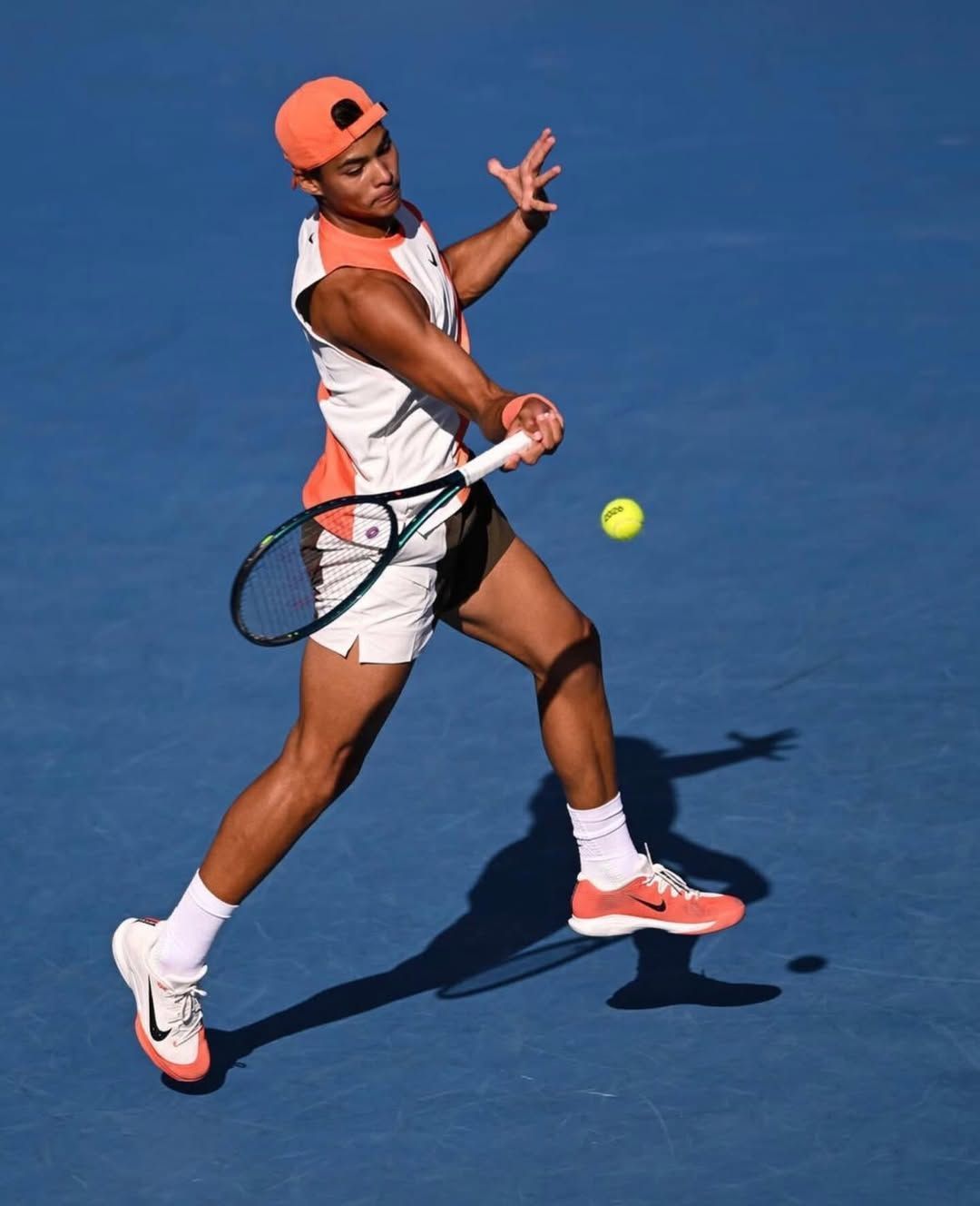 Contra esloveno, Luis Guto Miguel busca repetir feito no Australian Open Juvenil