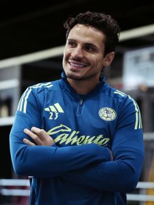 Raphael Veiga, jogador apresentado pelo América do México