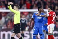 Uefa se pronuncia sobre denúncia de racismo feita por Vini Jr. em jogo da Champions