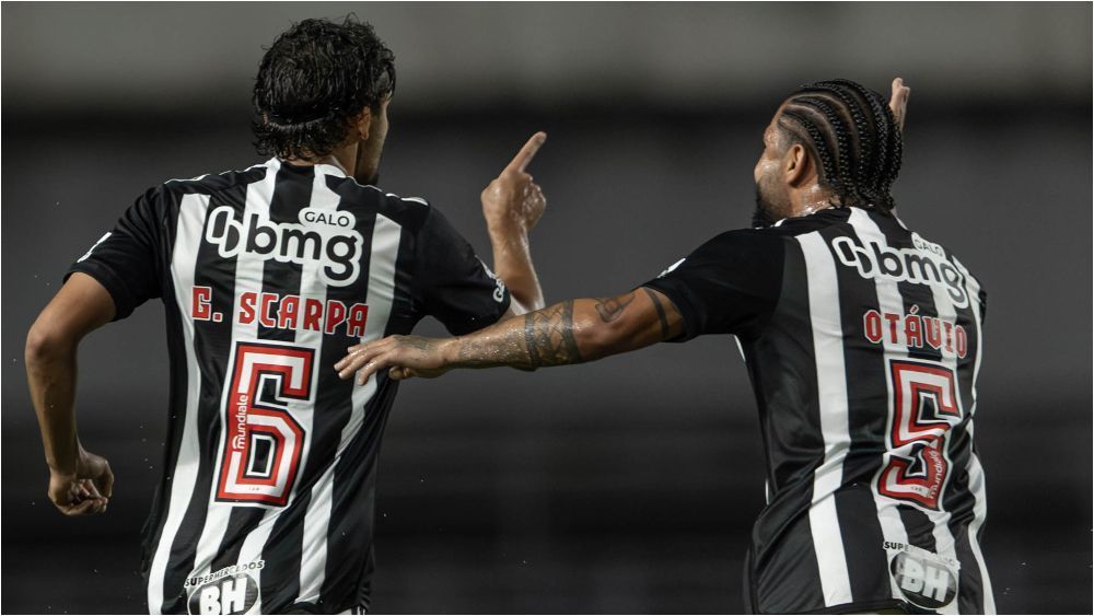 Jogador do Atlético teve torcida especial contra o CRB, em Maceió