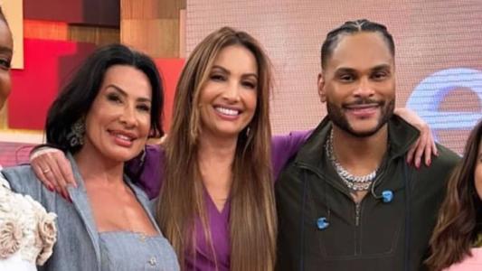 Scheila Carvalho passa por momento constrangedor no "Encontro"
