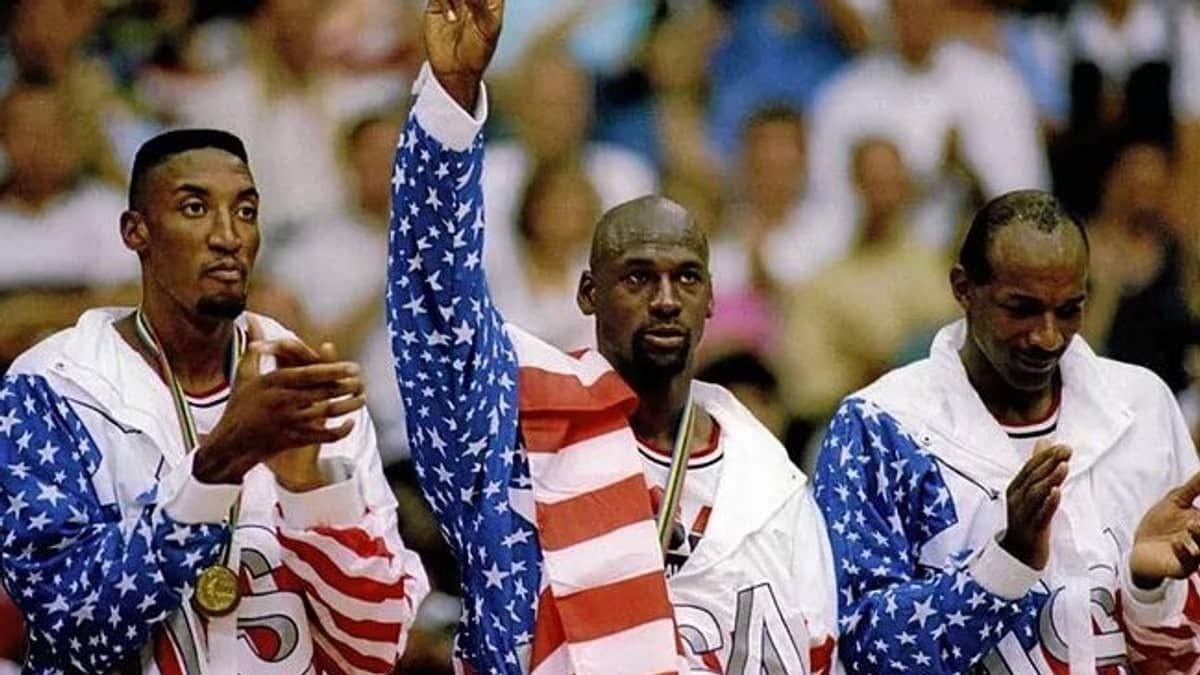 Itens históricos de Michael Jordan vão a leilão e valores impressionam