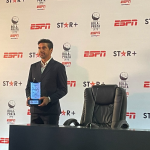 Abel demonstra maior otimismo, mas não garante permanência no Palmeiras: 'Preciso descansar'