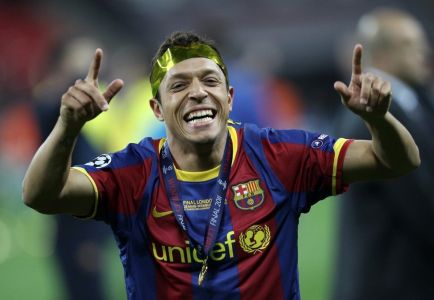 Adriano comemora título da Uefa Champions League de 2011 pelo Barcelona-ESP