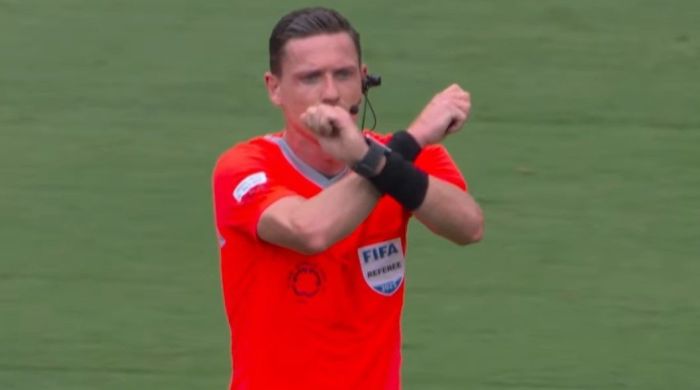 Ramon Abatti Abel cumpriu protocolo antirracismo no Mundial de Clubes da Fifa em Real Madrid x Pachuca