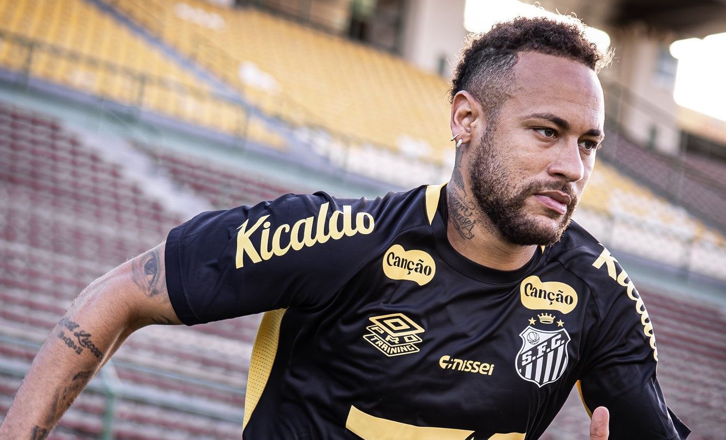 Presidente do Santos comenta sobre renovação de Neymar próxima e venda do clube