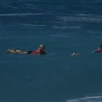 Surfe: Tati Weston-Webb cai nas oitavas em etapa de Pipeline no Circuito Mundial