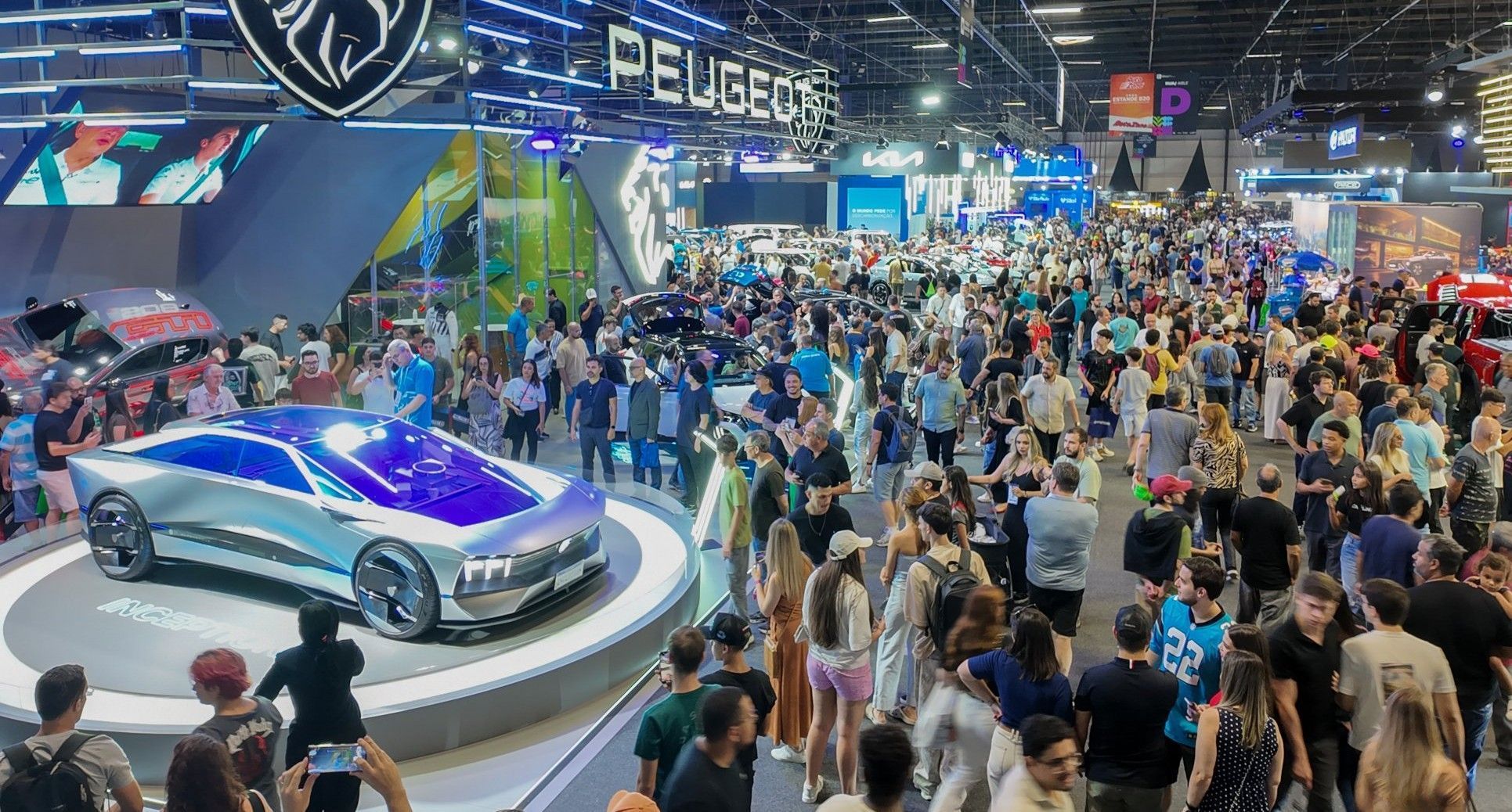 Salão do Automóvel supera expectativas e confirma nova edição em 2027