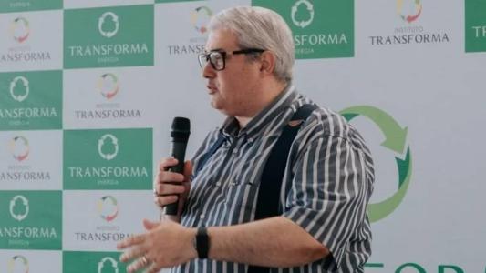 Se não bastassem as dúvidas quanto à qualificação do então perito judicial, Phillip Machado tinha ligações com a Fundação Renova, tendo atuado como membro do Comitê Técnico Cientifico da entidade entre 2018 e 2021. O contrato dele com a Renova se encerrou apenas sete meses antes de sua nomeação como perito do caso - que tem, entre os réus, a Renova