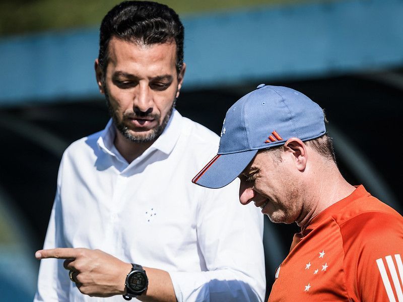 Escalação do Cruzeiro: Seabra define time com três mudanças para enfrentar Vasco