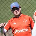Sem Romero e com retorno de atacantes, Cruzeiro divulga relacionados para enfrentar Fluminense