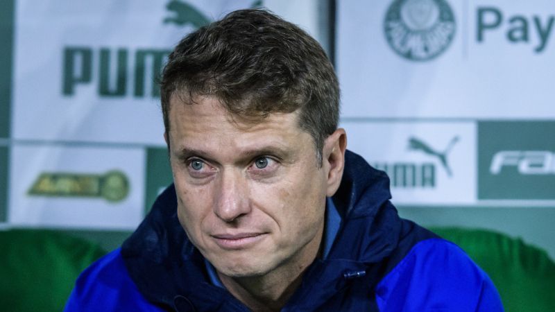 Seabra, do Cruzeiro, dispara contra arbitragem após derrota para o Palmeiras