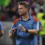 Técnico do Cruzeiro, Seabra tenta repetir feitos de antecessores contra o Atlético
