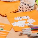 Mãe denuncia maus-tratos contra filho autista: 'mexe a boca para falar', diz professora