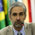 Brasileiros que aguardam saída de Gaza passaram por triagem para identificar membros do Hamas, confirma secretário 