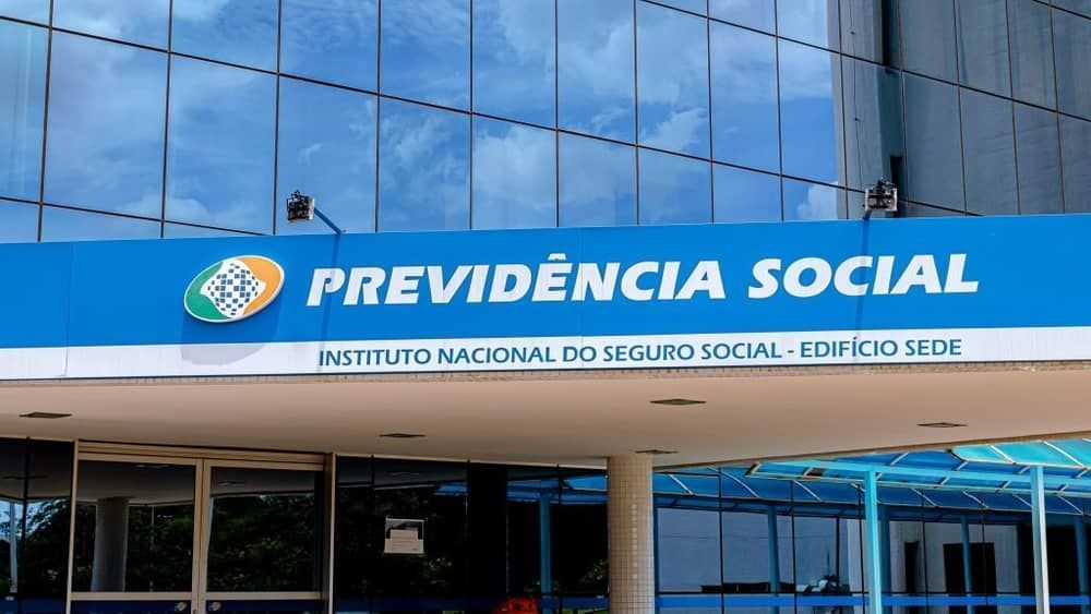 STF retoma julgamento de 'revisão da vida toda'
