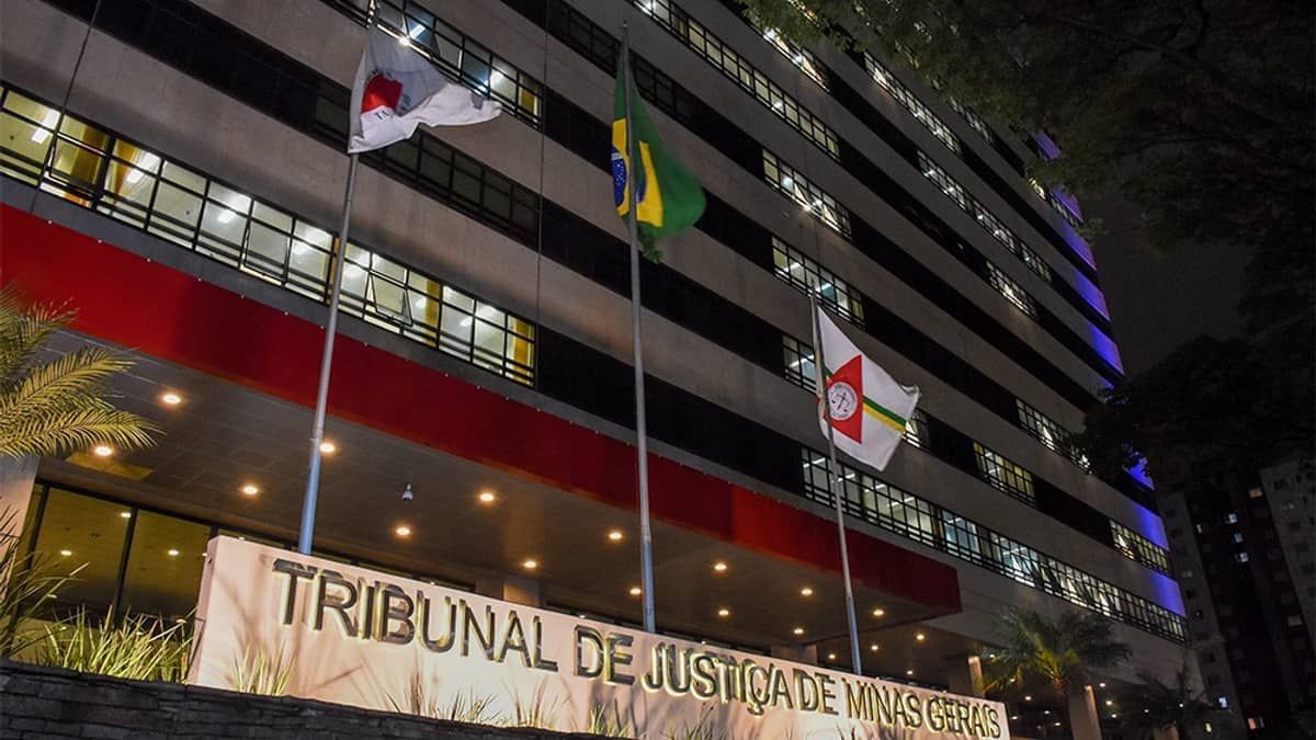Tribunal acata pedido do PSOL e suspende lei que expõe dados sobre aborto legal em BH