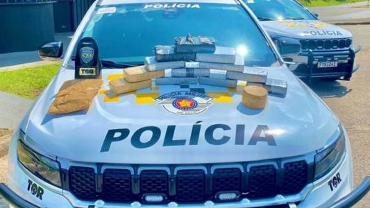 Segundo a polícia cinco pessoas foram presas.