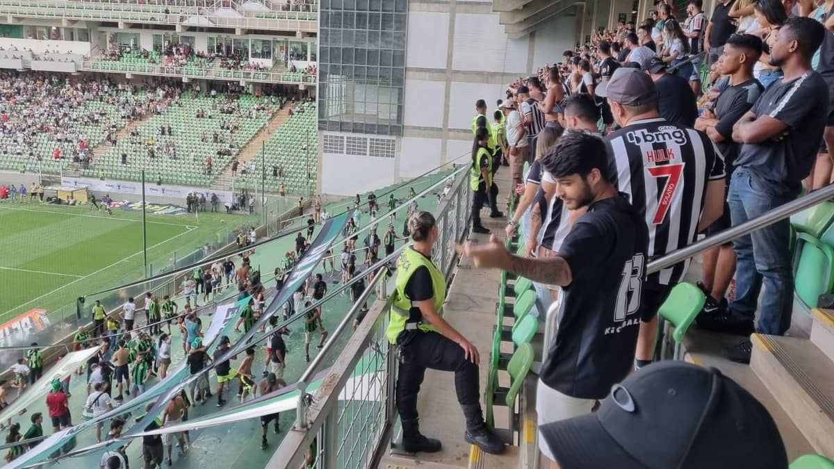 Setor misto foi tomado por atleticanos em dia que futebol perdeu para mundo real