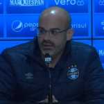 Vice do Grêmio desmente aposentadoria de Suárez: 'Não existiu'