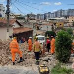 Funcionário da Copasa é soterrado durante serviço em Sabará; resgate dura mais de uma hora