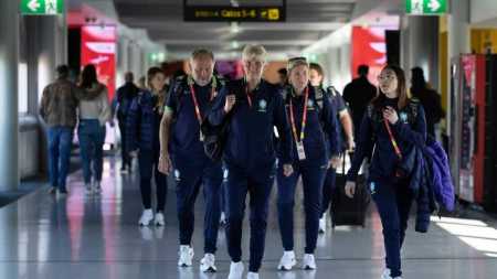 Seleção Brasileira já está em Adelaide para estreia na Copa do Mundo Feminina
