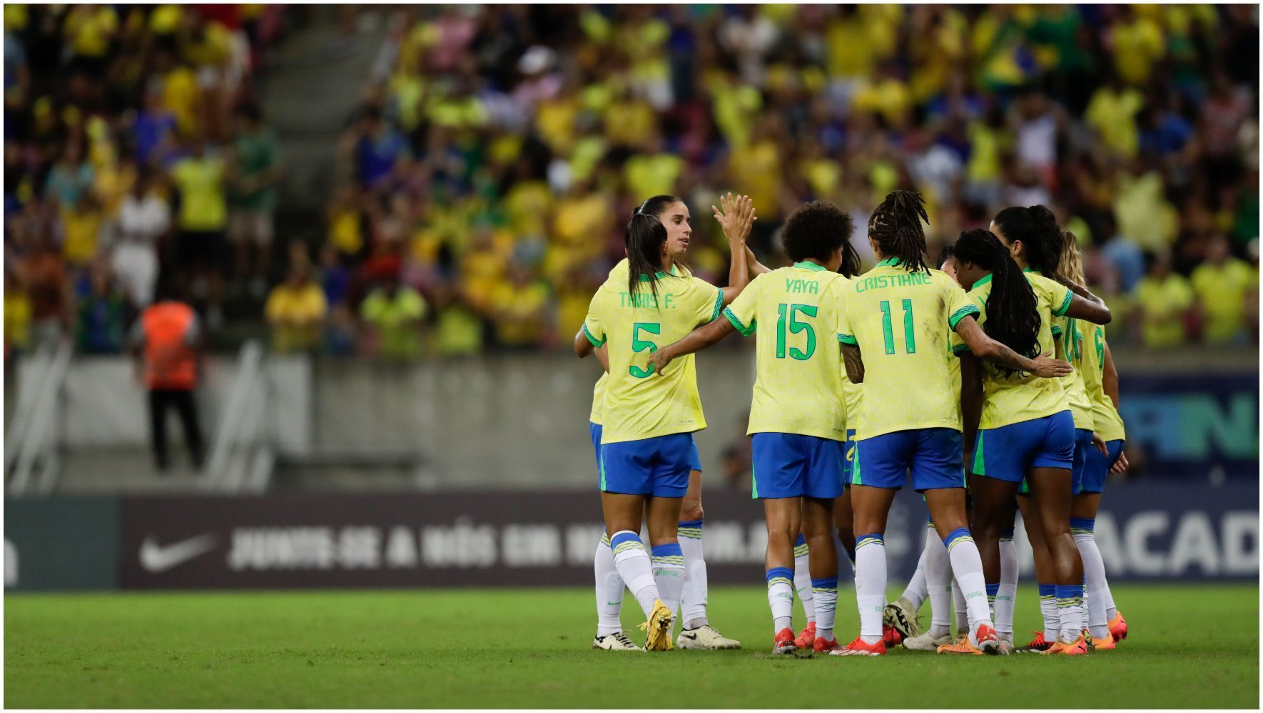 Com gols de Marta, Seleção Feminina goleia a Jamaica em amistoso no Recife