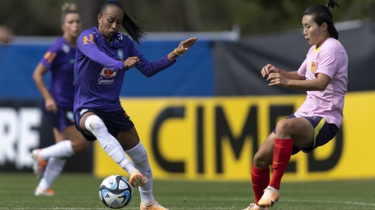 Copa do Mundo Feminina: Seleção Brasileira vence a China em jogo-treino 