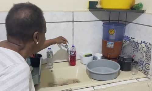 O problema, que tem causado grandes transtornos à população, é de responsabilidade da Copasa