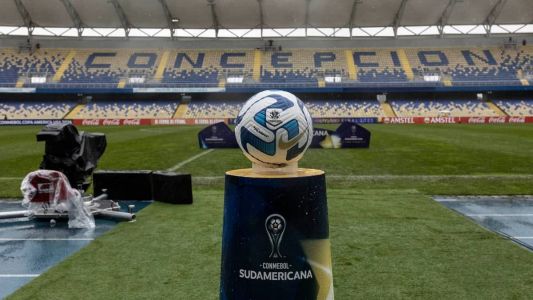 Sem condições de jogo, a Conmebol decidiu adiar o duelo entre os chilenos
