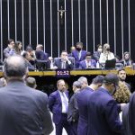 Sem consenso sobre rito de MPs, parlamentares preferem que Executivo se atenha a projetos de lei