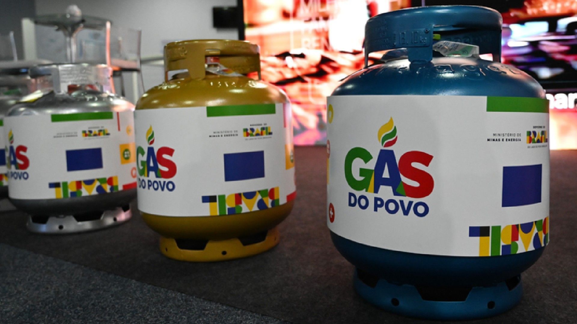 Senado aprova MP que cria programa Gás do Povo para famílias de baixa renda