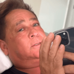 Cantor Leonardo passa noite no hospital acompanhado da esposa